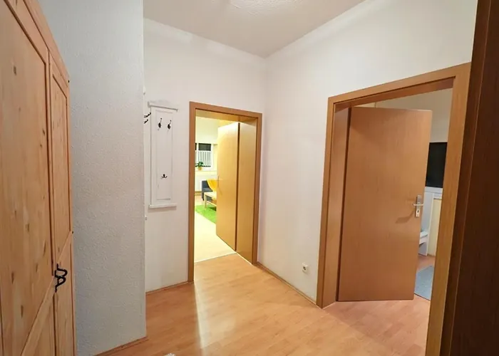 Daire Barbarossa - Holly Rottleben